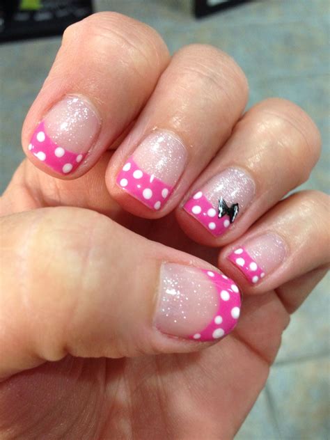 minnie mouse toe nails|Minnie Mouse Nails: The Disney Nail Inspiration You。